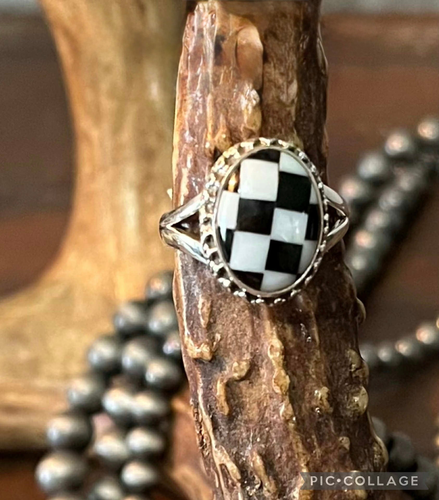 Checkered Ring