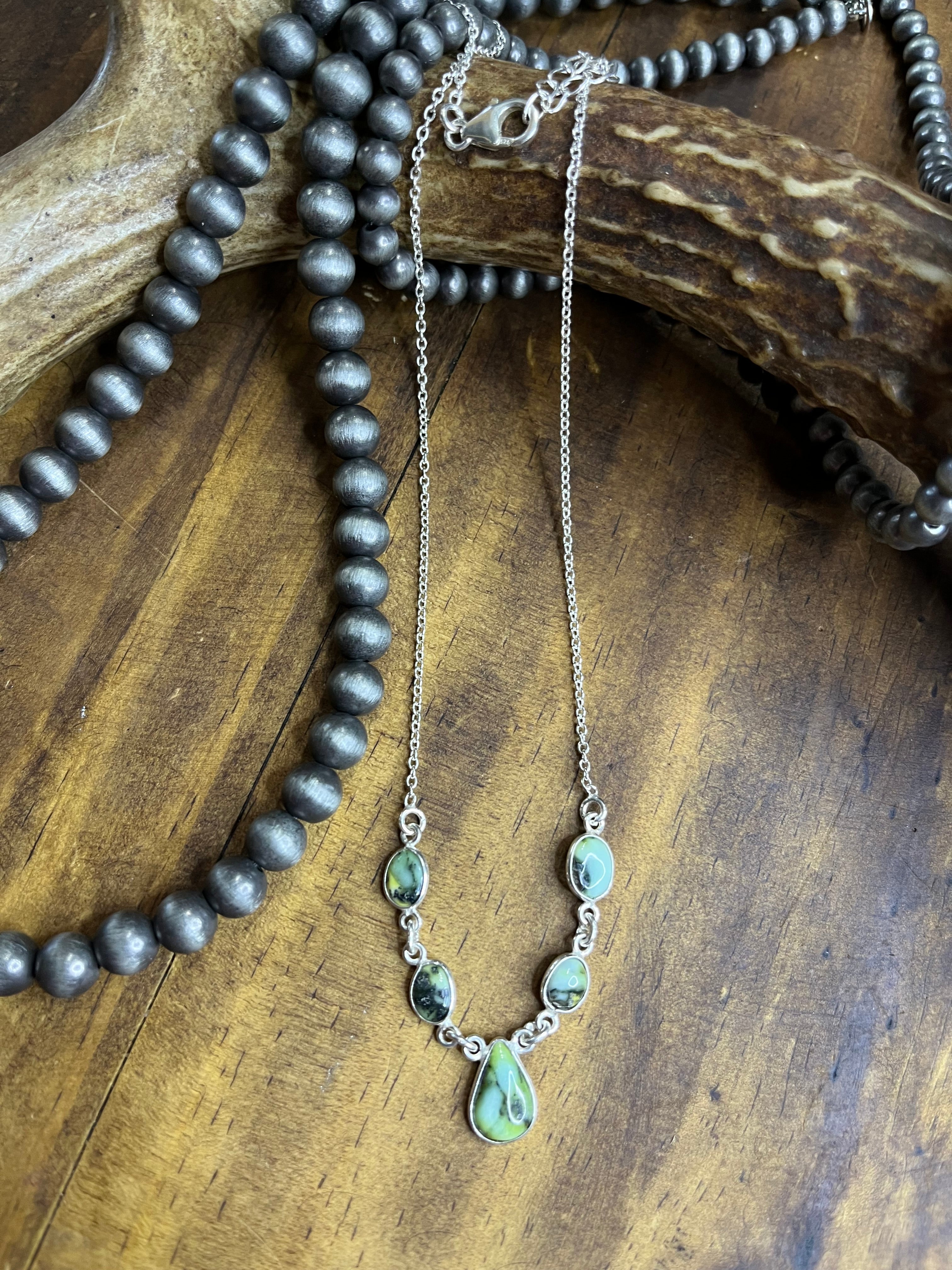 Palomino Necklace “Dainty” 18-20”