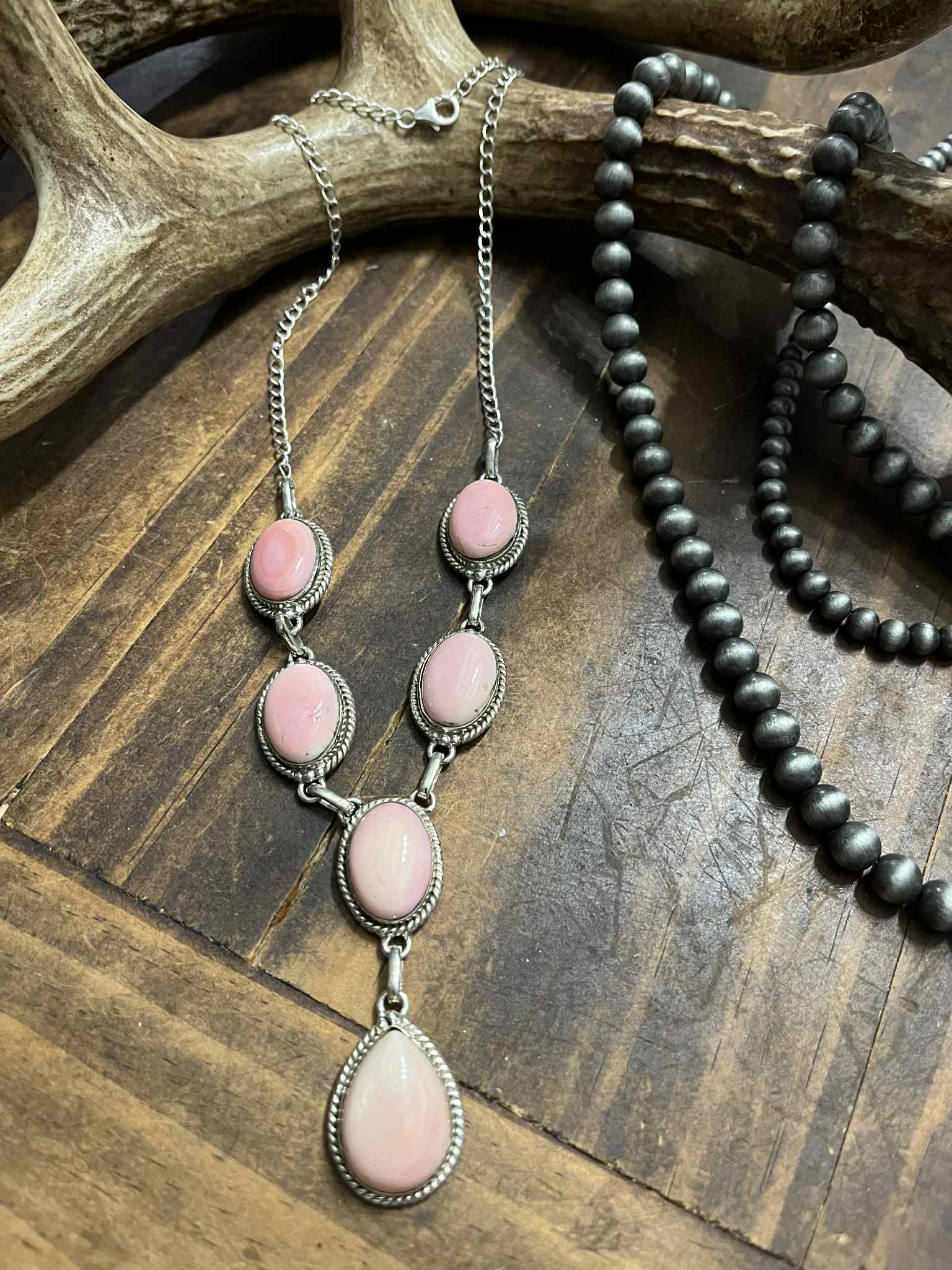 Pink Conch Lariat Necklace