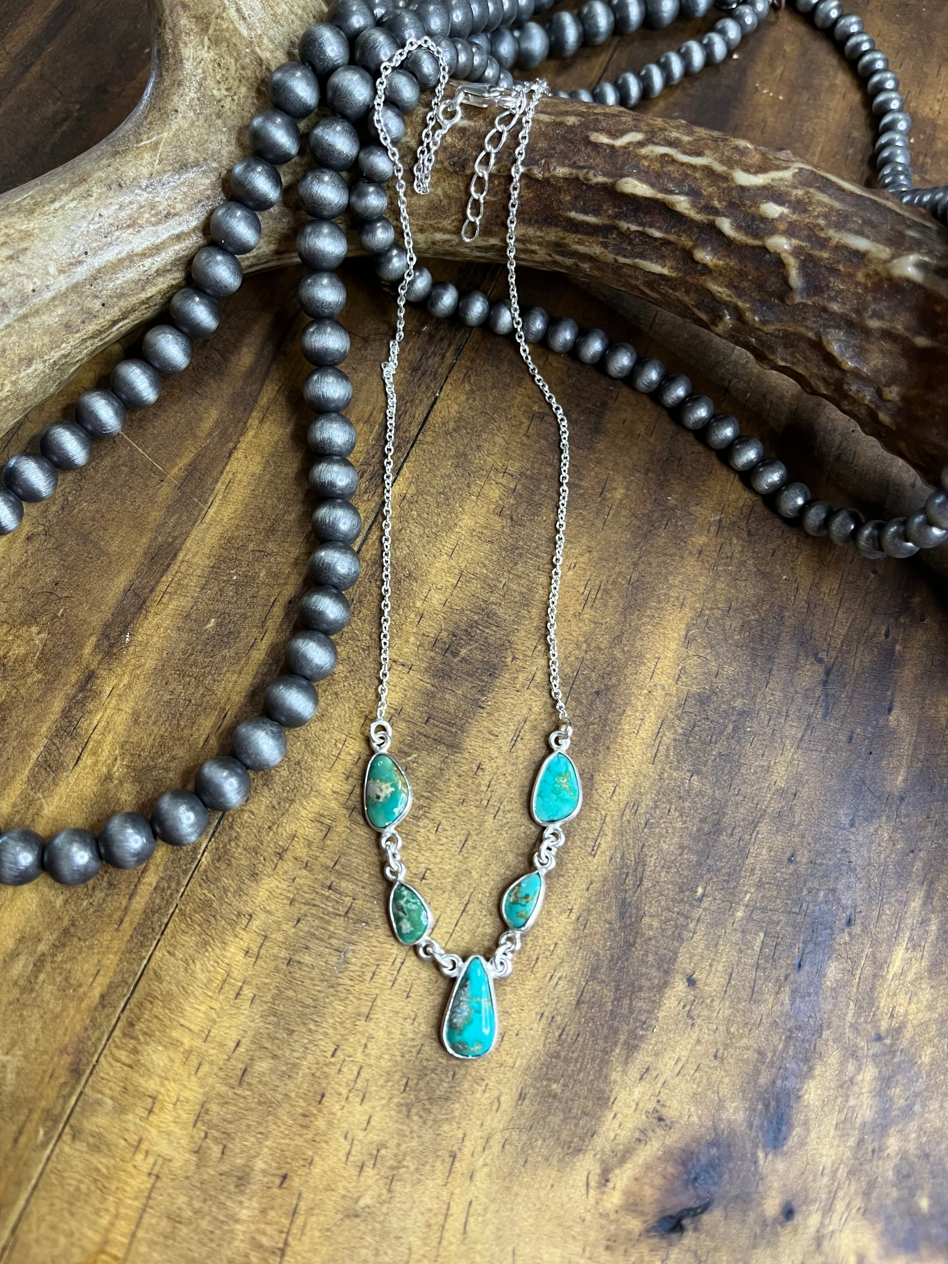 Turquoise Necklace “Dainty” 18-20”