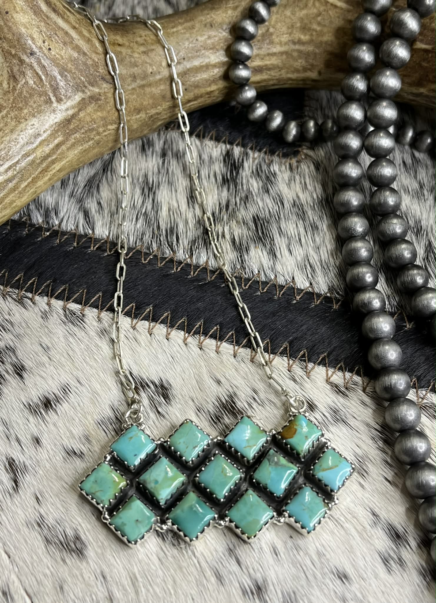 Turquoise bar necklace